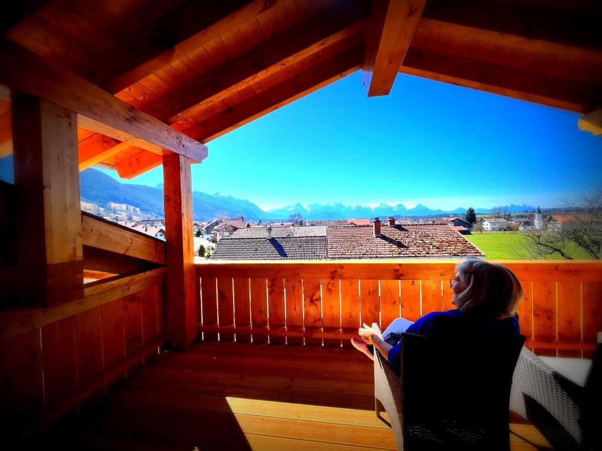 23 Neu Erbaute Ferienwohnung Mit Schloss- Und Panoramablick Halblech Luaran gambar