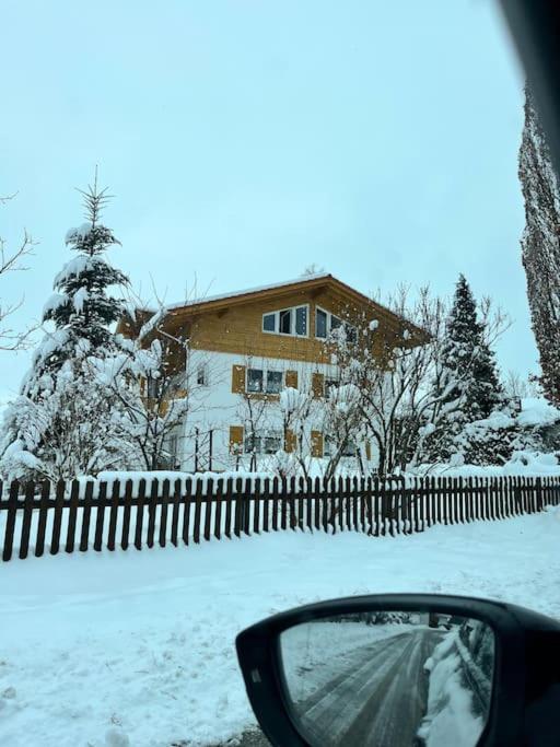 23 Neu Erbaute Ferienwohnung Mit Schloss- Und Panoramablick Halblech Luaran gambar