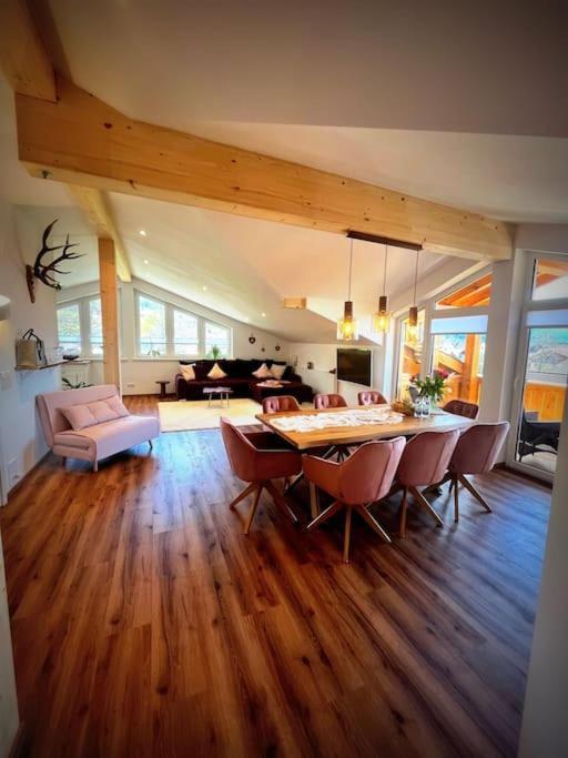 23 Neu Erbaute Ferienwohnung Mit Schloss- Und Panoramablick Halblech Luaran gambar