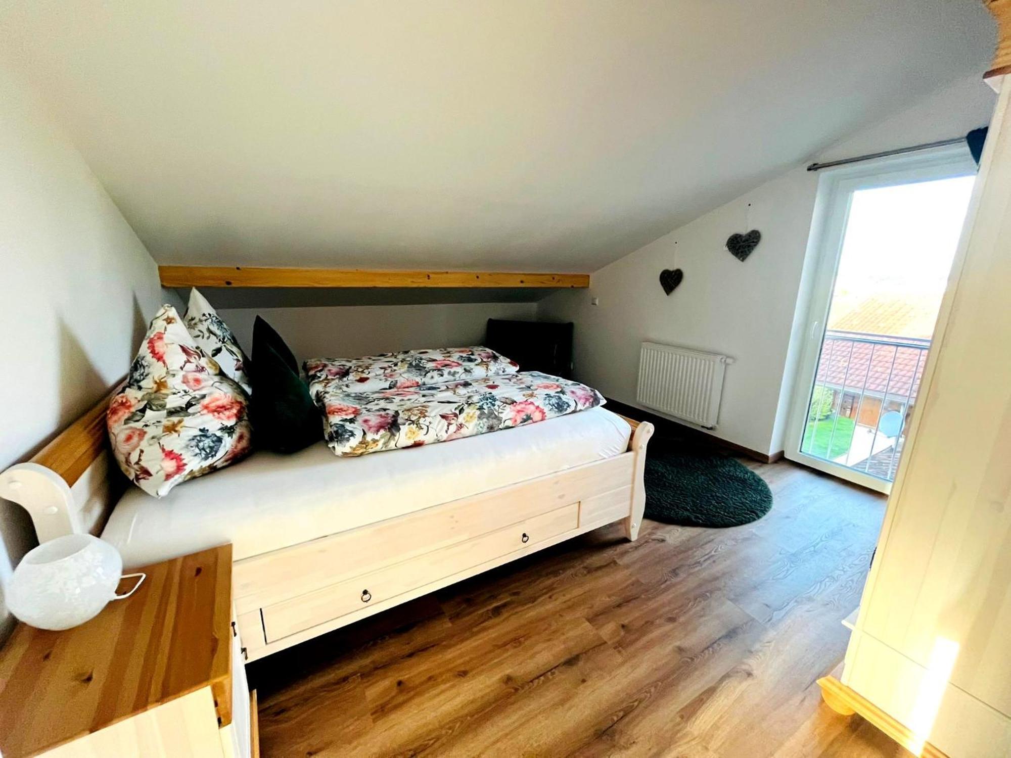 23 Neu Erbaute Ferienwohnung Mit Schloss- Und Panoramablick Halblech Luaran gambar